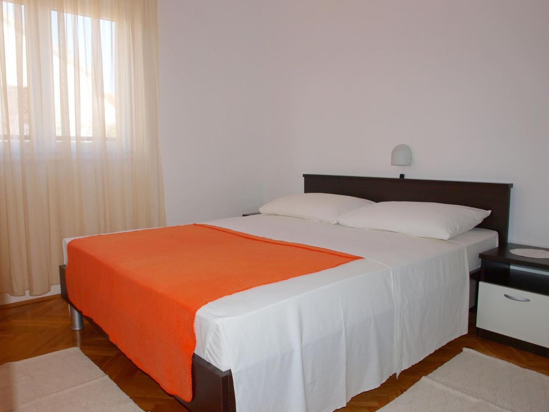 Apartments Mirja - 100M From The Beach & Parking トロギール エクステリア 写真