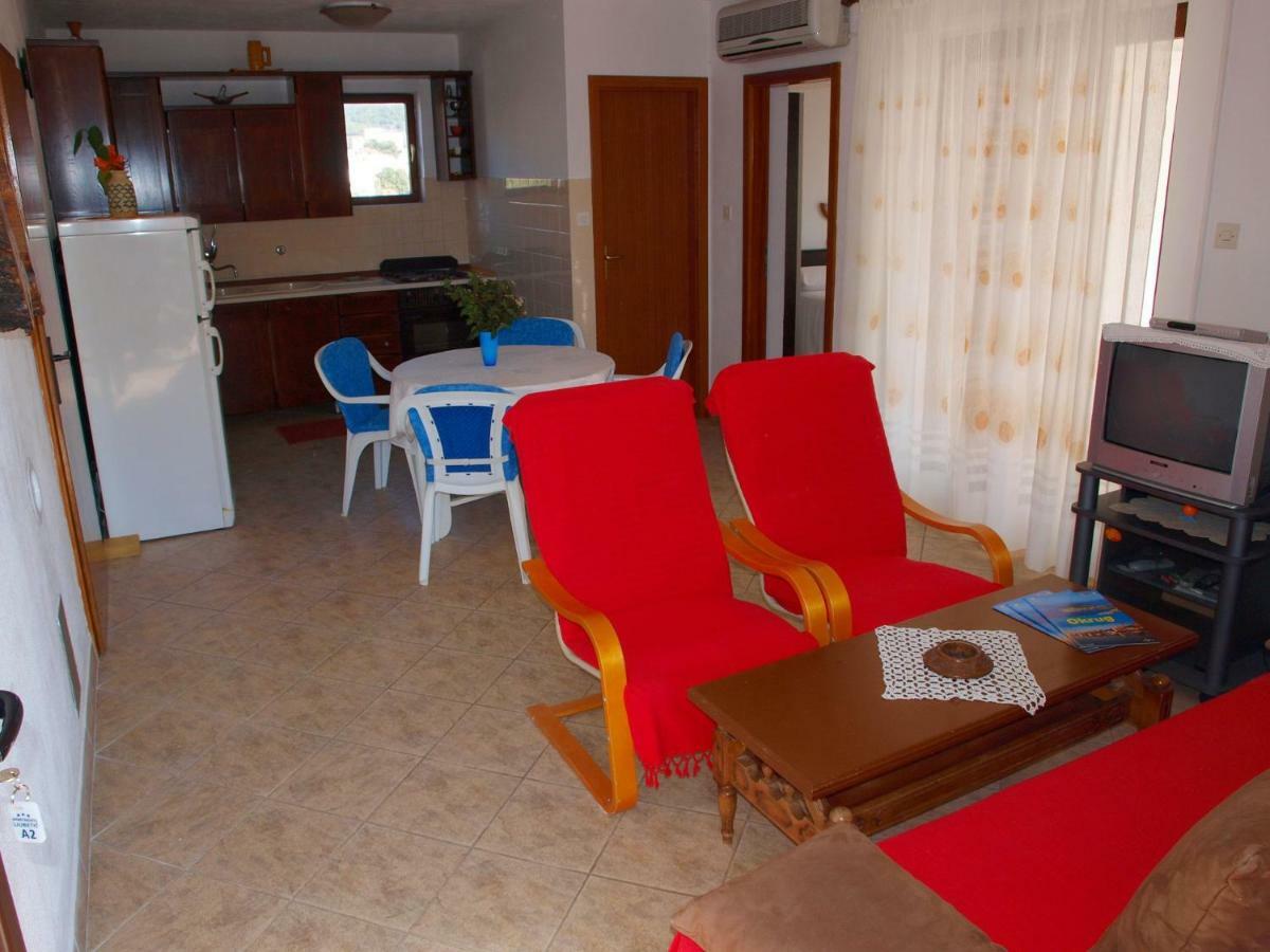 Apartments Mirja - 100M From The Beach & Parking トロギール エクステリア 写真